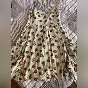 Free people dress.. size 0, needs strap repaired!